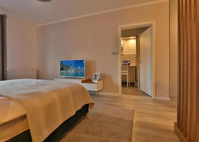 Ada Homes B46